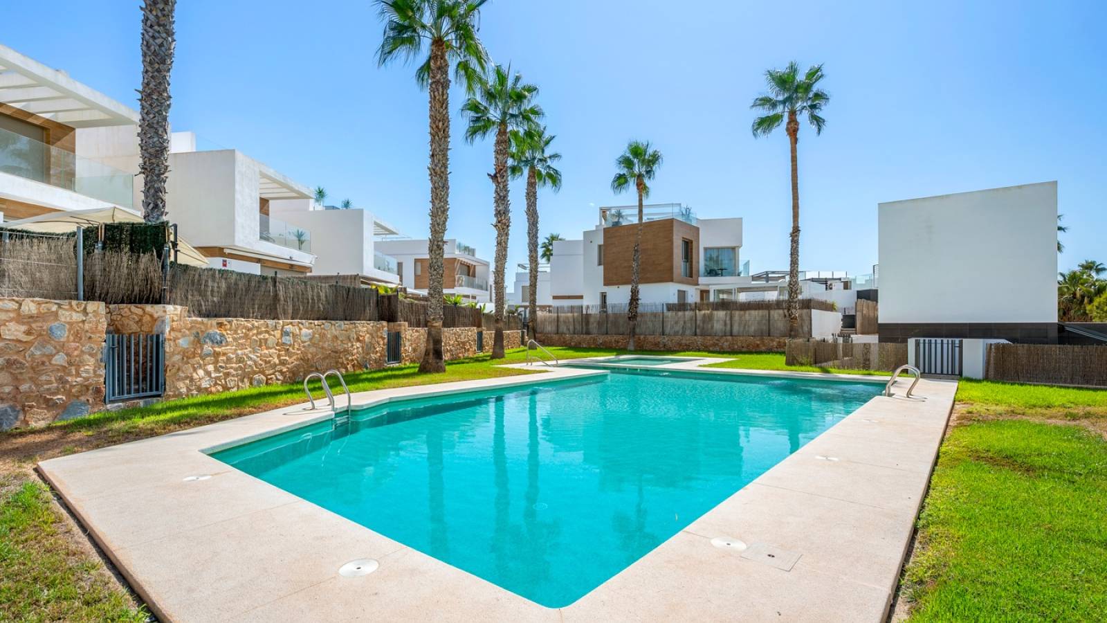 Revente - Villa - Orihuela Costa - Villamartín