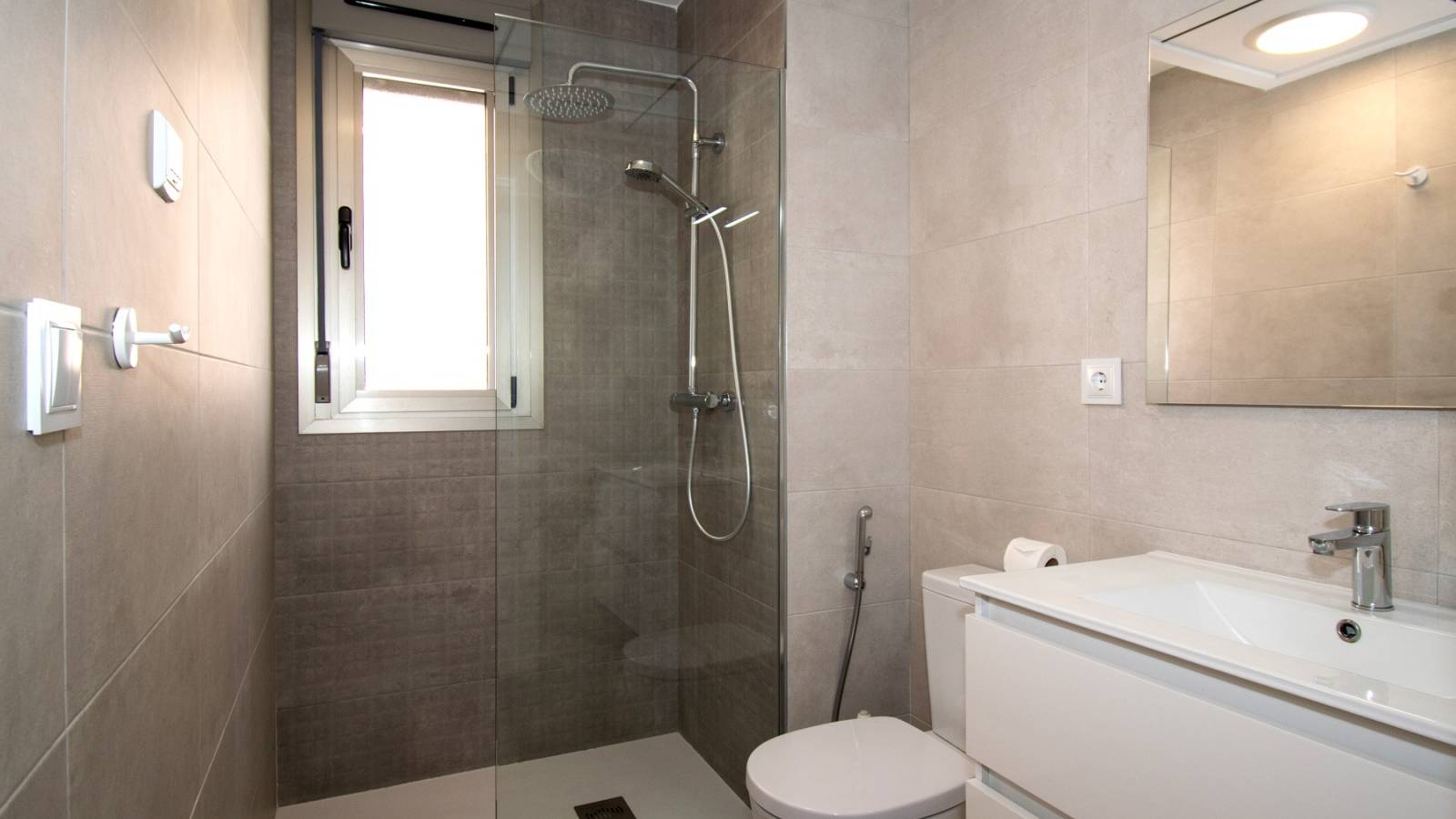 Revente - Villa - Villamartín