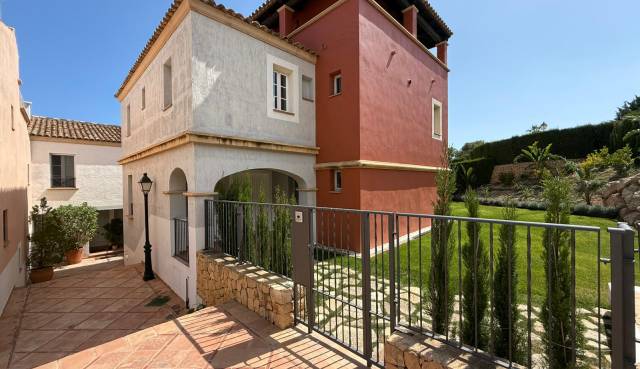 Stadthaus - Neue immoblilien - Golf Badia - Golf Badia