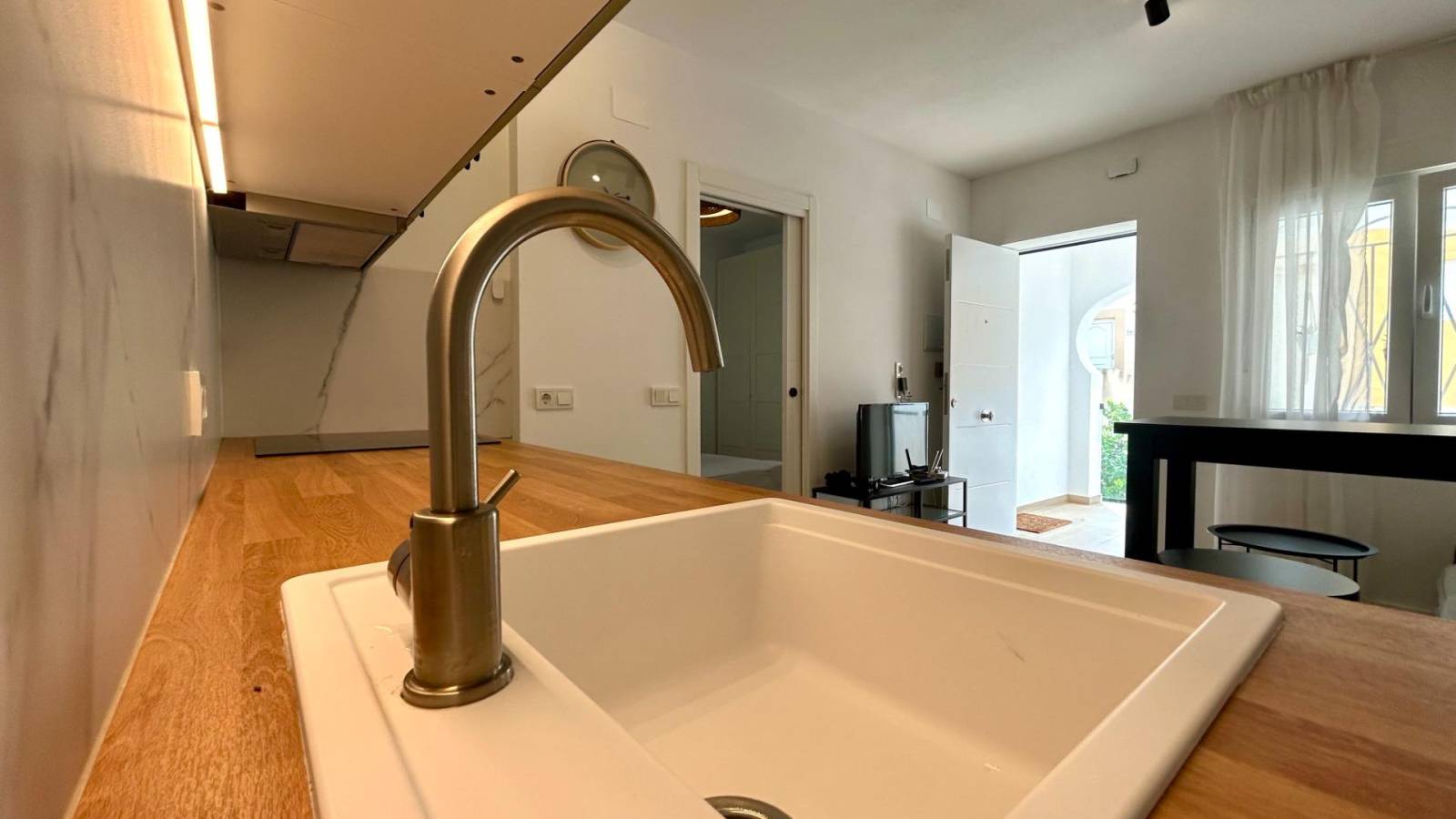 Venta - Apartamento - San Miguel de Salinas - Las Filipinas