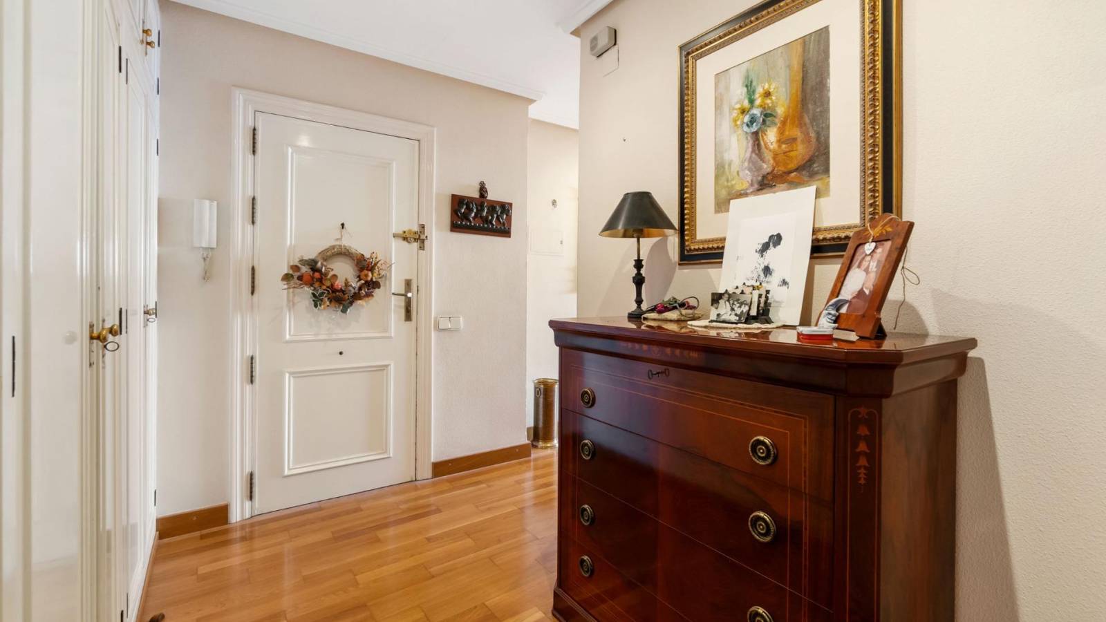 Venta - Apartamento - Torrevieja - Centro - Muelle Pesquero