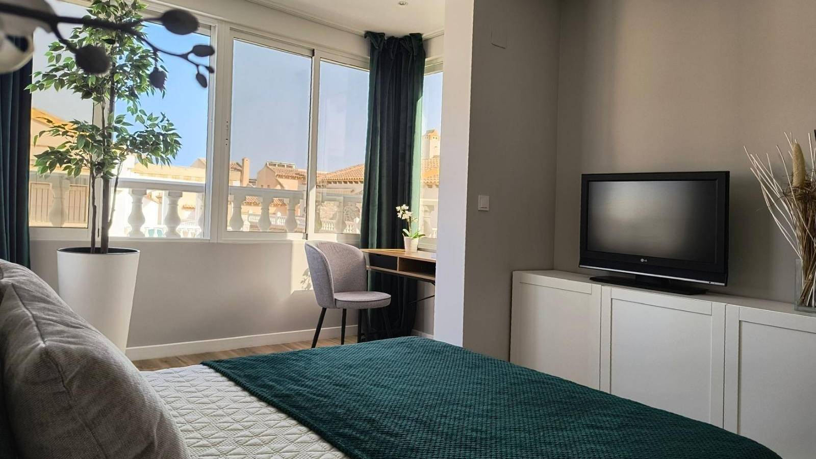 Venta - Bungalow - Orihuela - Urbanización Perla del Mar