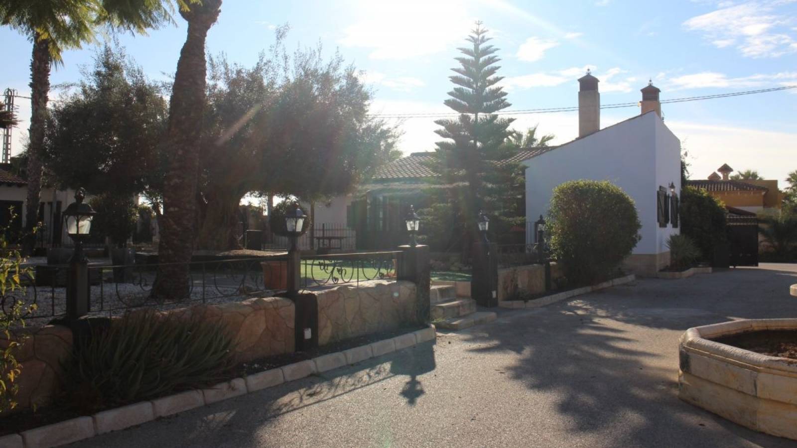 Venta - Chalet - Catral