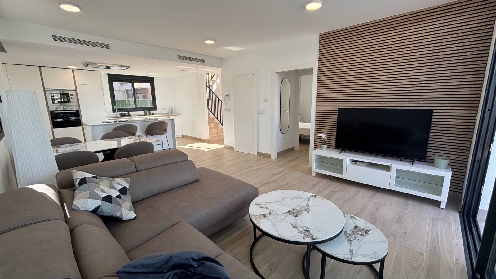 Venta - Chalet - Los Alcazares - Roda