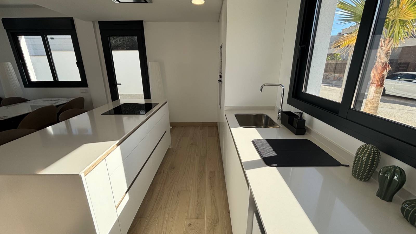 Venta - Chalet - Los Alcazares - Roda