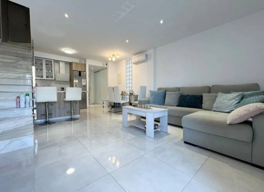 Venta - Chalet - Los Alcazares