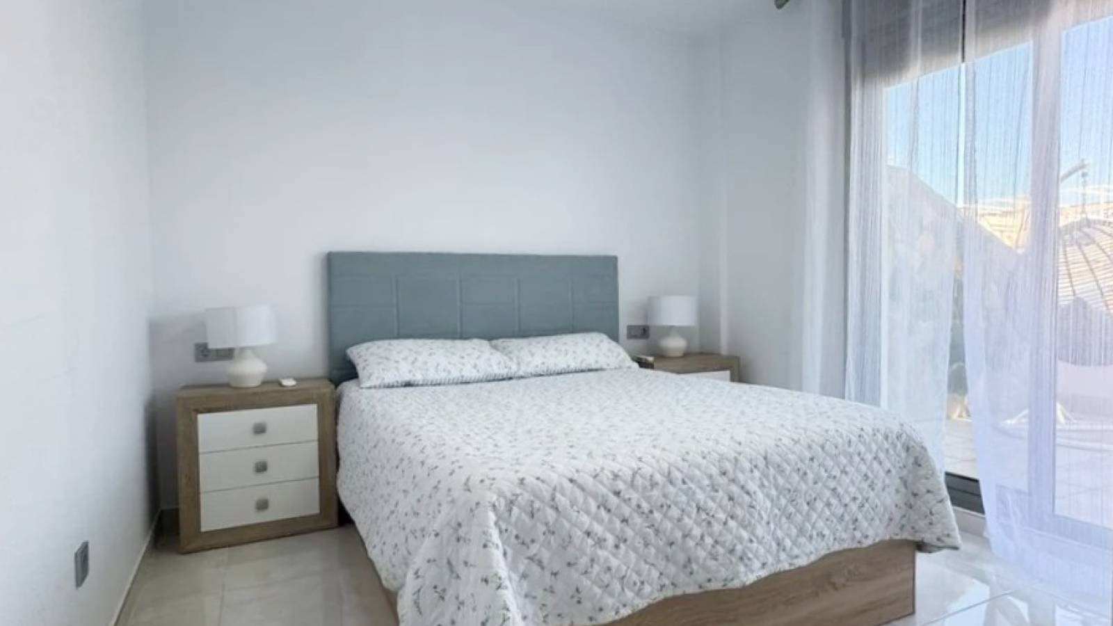 Venta - Chalet - Los Alcazares