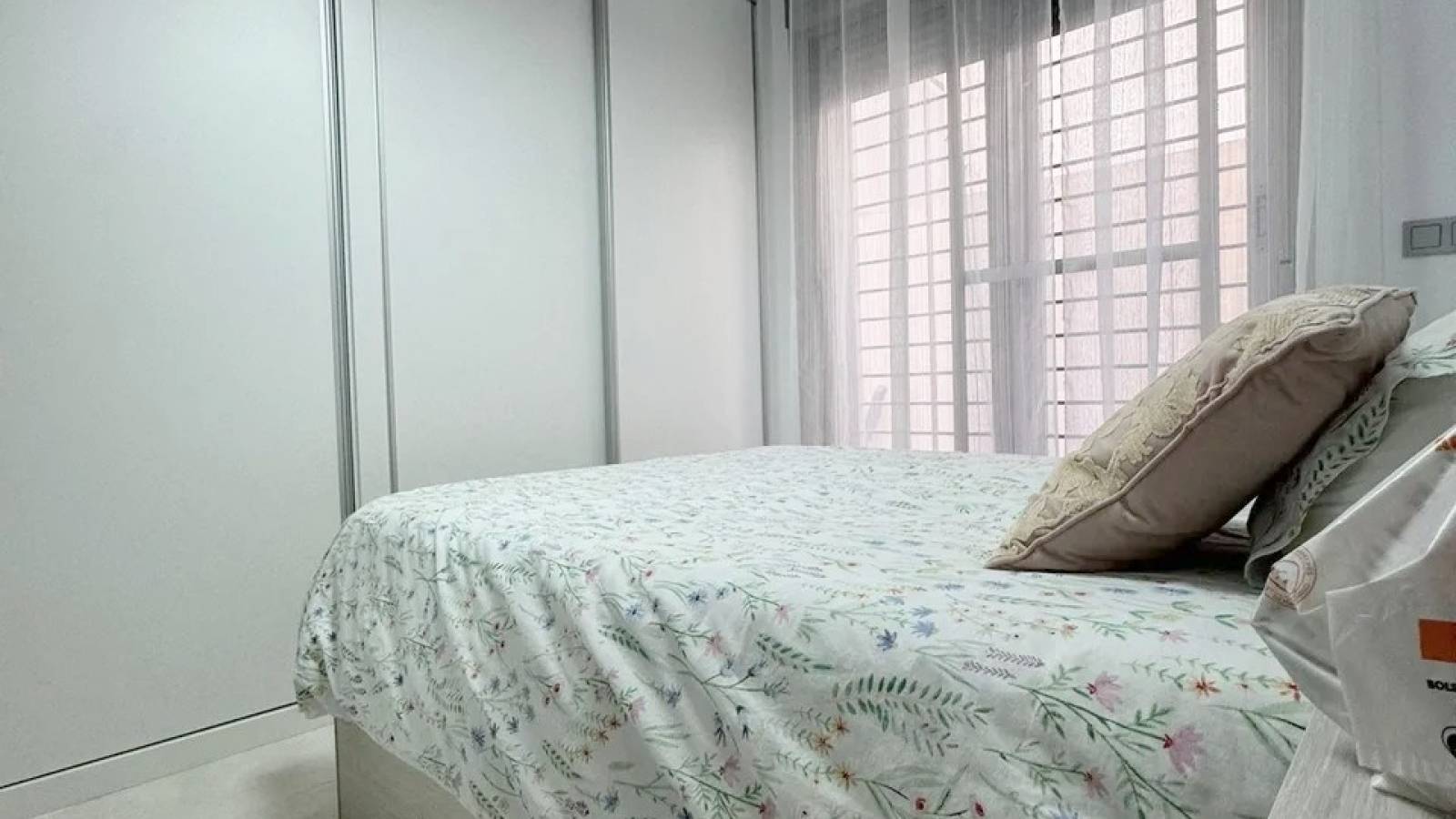 Venta - Chalet - Los Alcazares