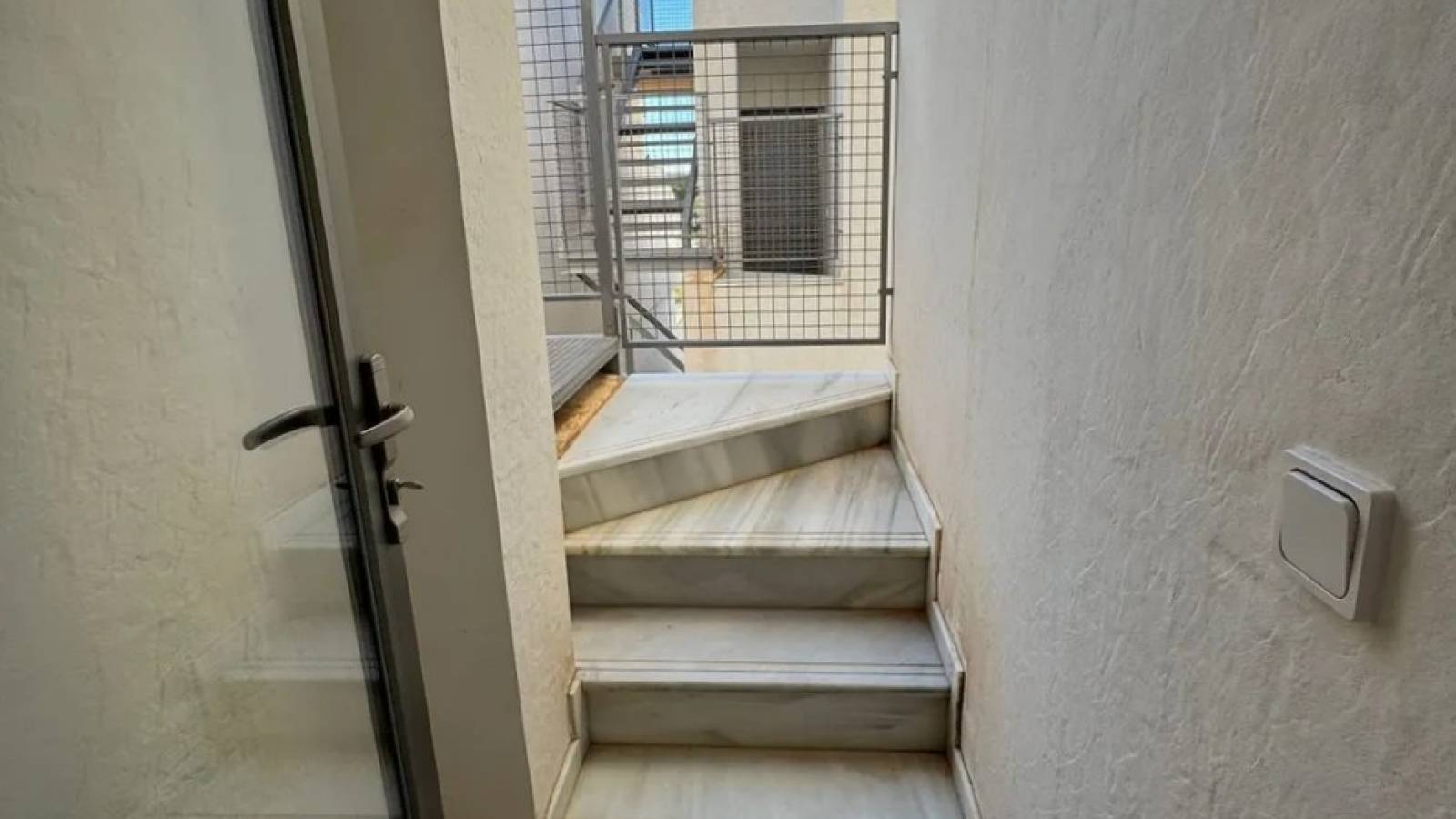 Venta - Chalet - Los Alcazares