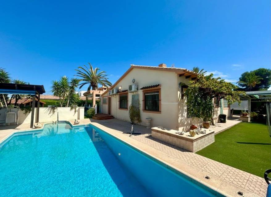 Venta - Chalet - Orihuela Costa - Cabo Roig