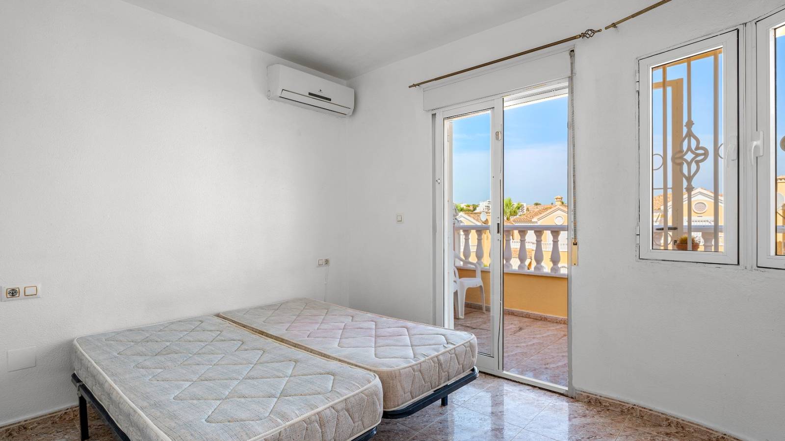 Venta - Chalet - Orihuela Costa - Las Filipinas