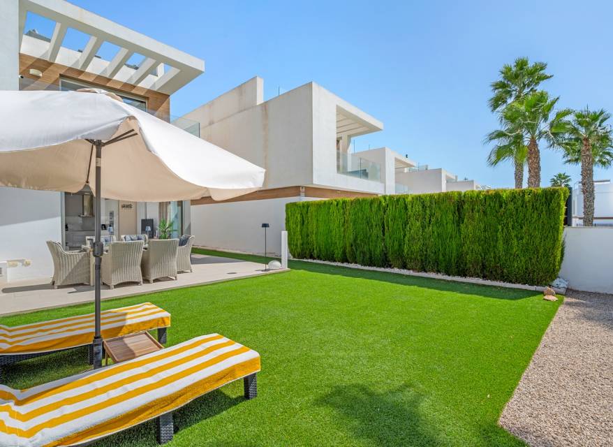 Venta - Chalet - Orihuela Costa - Villamartín