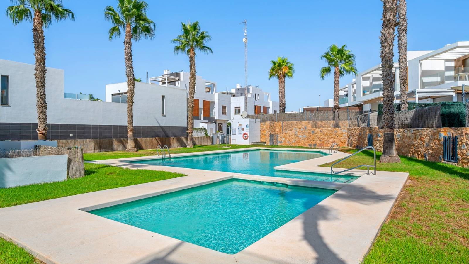 Venta - Chalet - Orihuela Costa - Villamartín