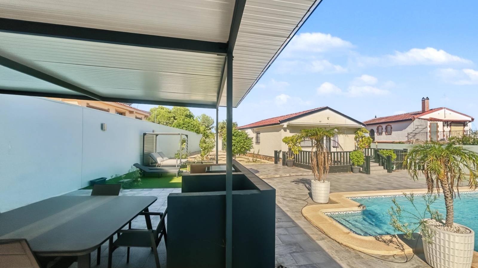 Venta - Chalet - Pilar de la Horadada - Pinar de Campoverde