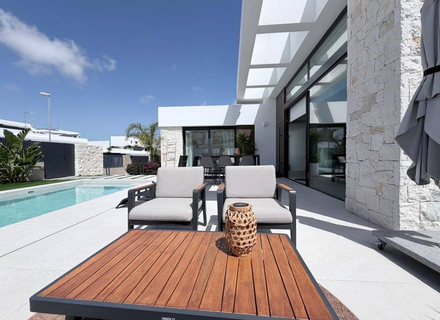 Venta - Chalet - Rojales