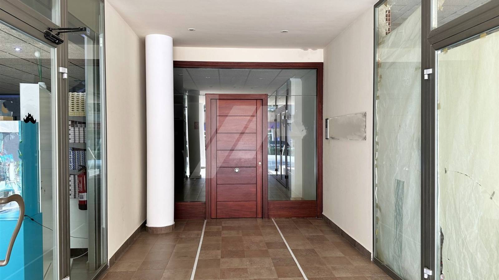 Venta - Commercial Unit - Teulada - Casco Urbano