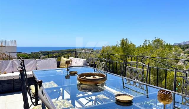 Villa - Herverkoop - Moraira - Benimeit