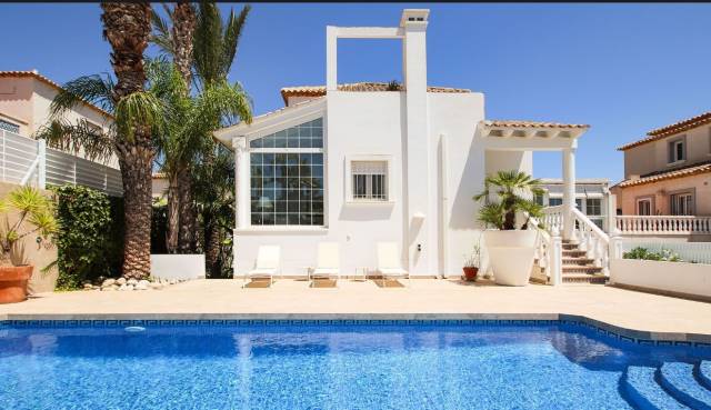 Villa - Herverkoop - San Fulgencio - CHIC 1159 (acti) dubbele garage - berging