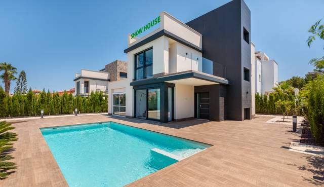 Villa - New Build - La Manga del Mar Menor - CHIC 00928