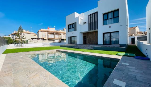 Villa - Nouvelle construction - Torrevieja - Torrevieja