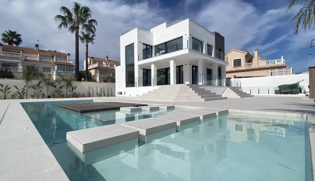 Villa - Nowy budynek - Torrevieja - Torrevieja