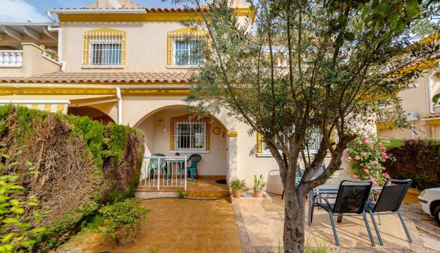 Villa - Odsprzedaż - Orihuela Costa - Playa Flamenca