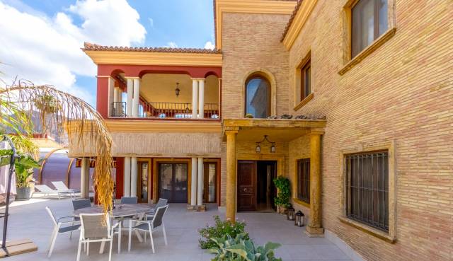 Villa - Resale - Orihuela - Orihuela