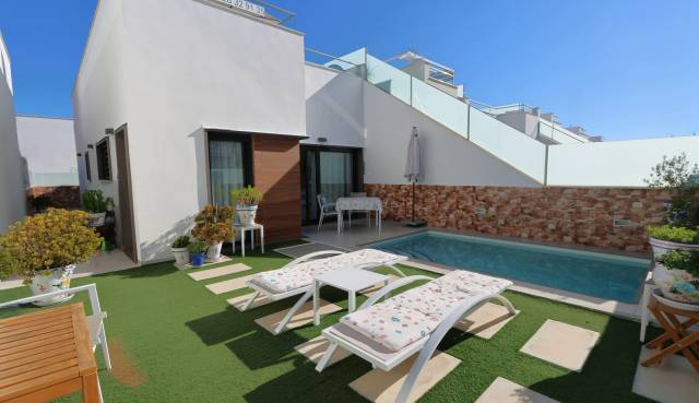 Villa - Resale - Roda - Roda