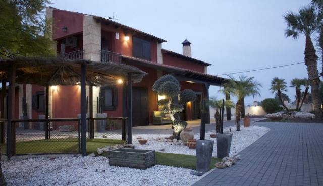 Villa - Revente - Catral - CHIC 00689