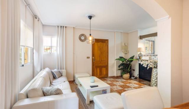 Villa - Revente - Orihuela Costa - La Regia