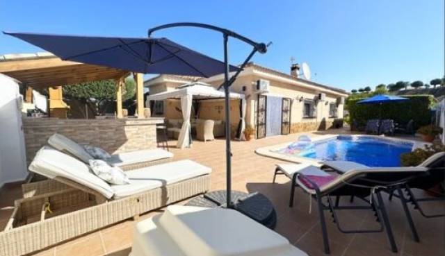 Villa - Wiederverkauf - Lo Santiago - Lo Santiago