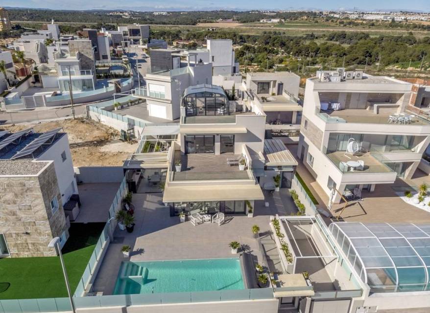 Wiederverkauf - Villa - Orihuela Costa - Campoamor