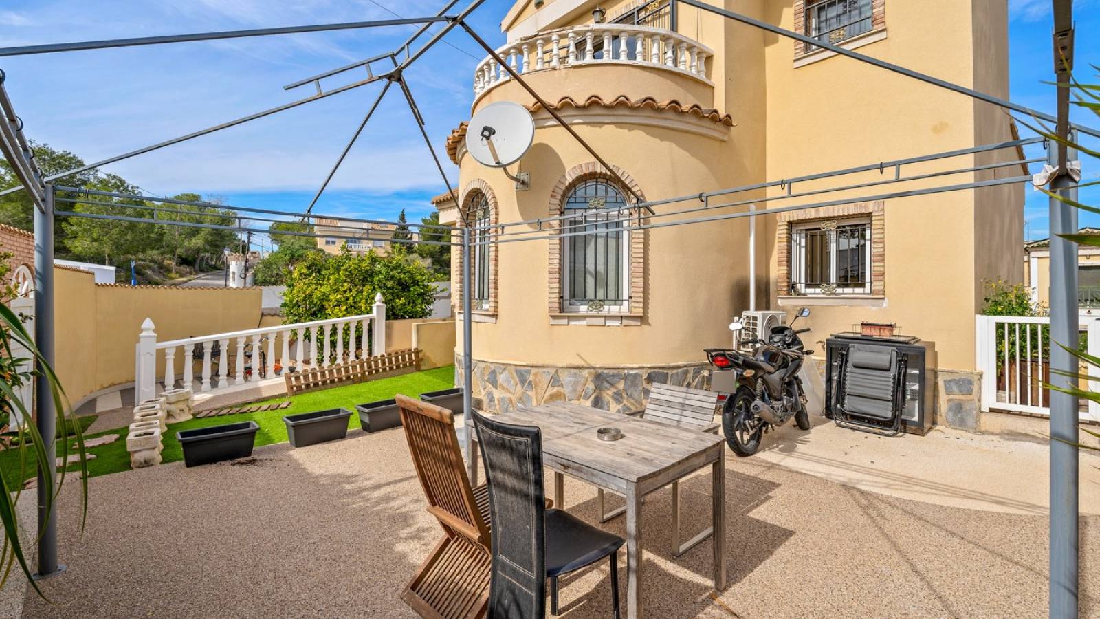 Wiederverkauf - Villa - Orihuela Costa - Castillo de Don Juan