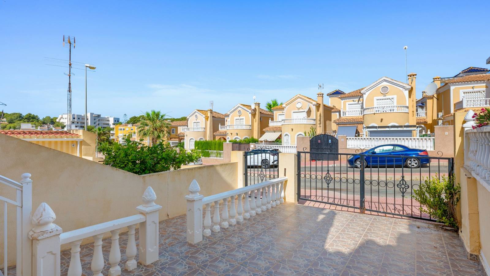 Wiederverkauf - Villa - Orihuela Costa - Las Filipinas