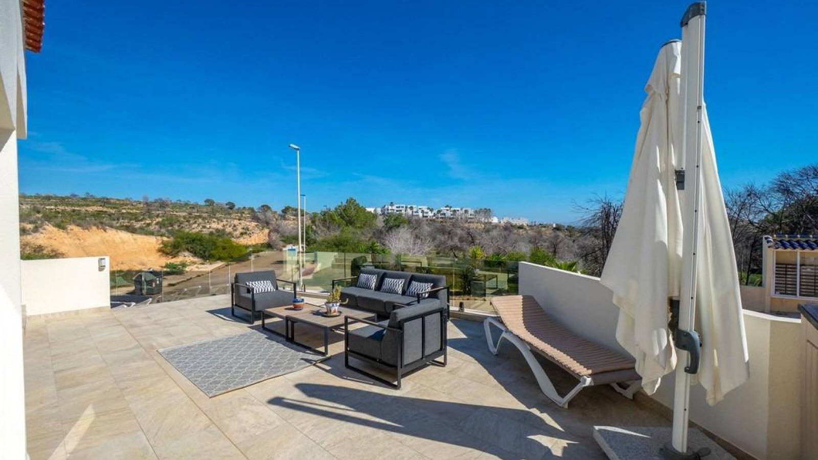 Wiederverkauf - Villa - Orihuela Costa - Las Ramblas