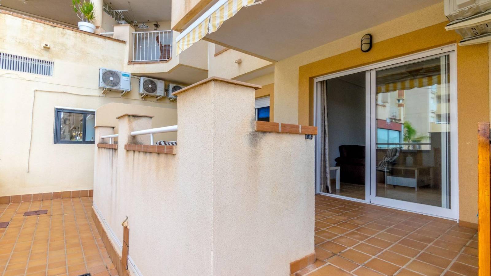 Wiederverkauf - Wohnung - Orihuela Costa - Campoamor