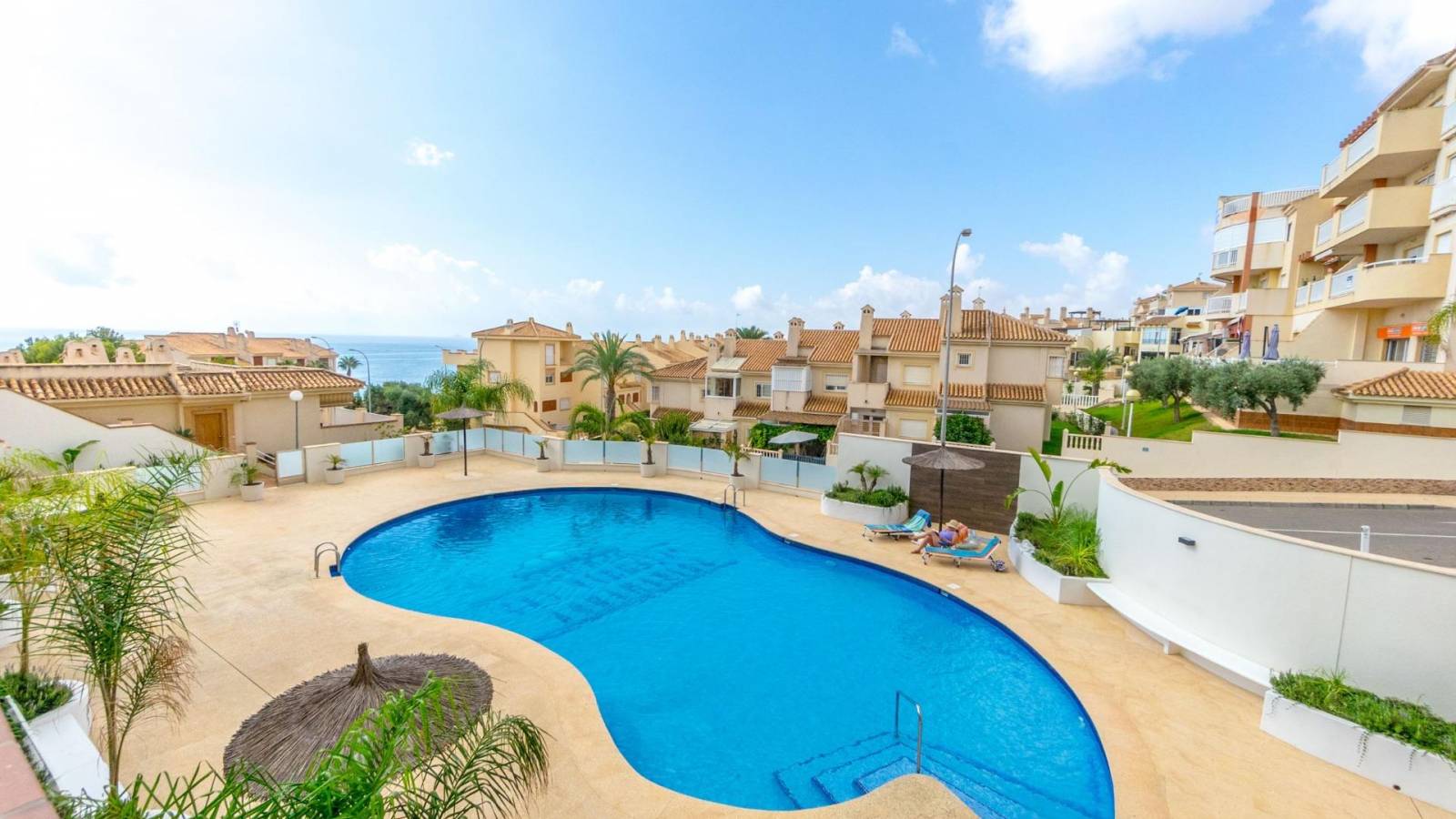 Wiederverkauf - Wohnung - Orihuela Costa - Campoamor