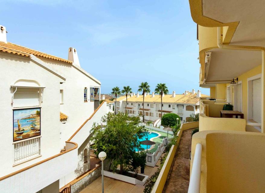 Wiederverkauf - Wohnung - Orihuela Costa - Campoamor