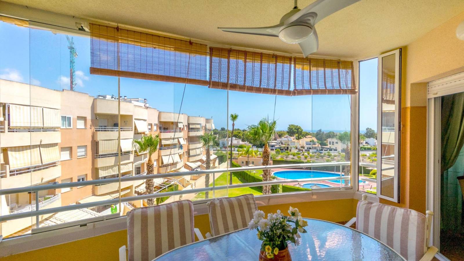 Wiederverkauf - Wohnung - Orihuela Costa - Campoamor