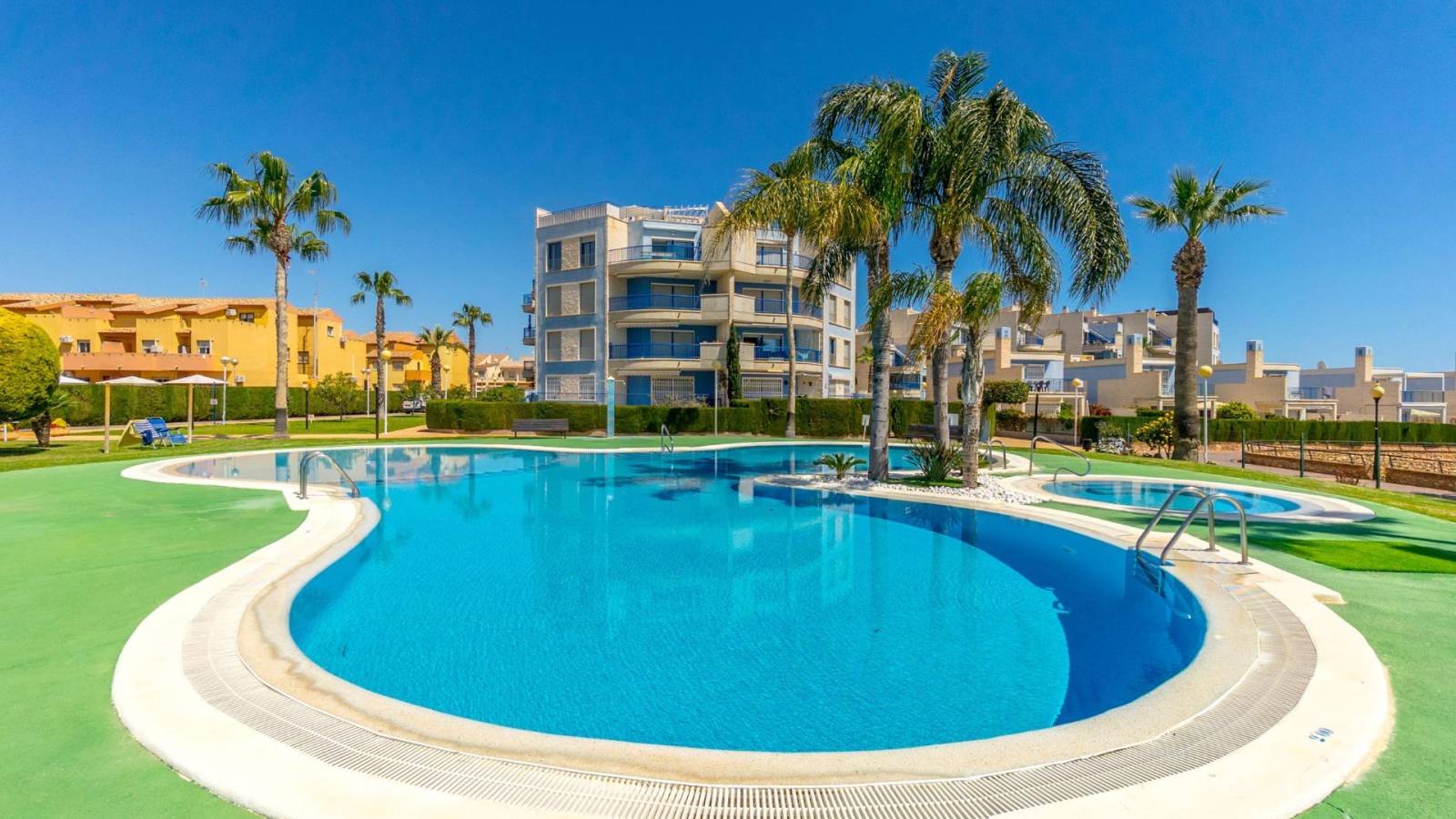Wiederverkauf - Wohnung - Orihuela Costa - Campoamor