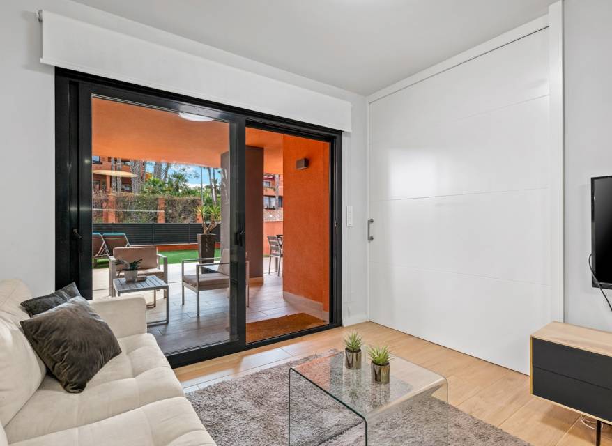 Wiederverkauf - Wohnung - Orihuela Costa - Villamartín