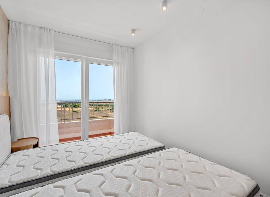 Wiederverkauf - Wohnung - Torrevieja - Punta Prima