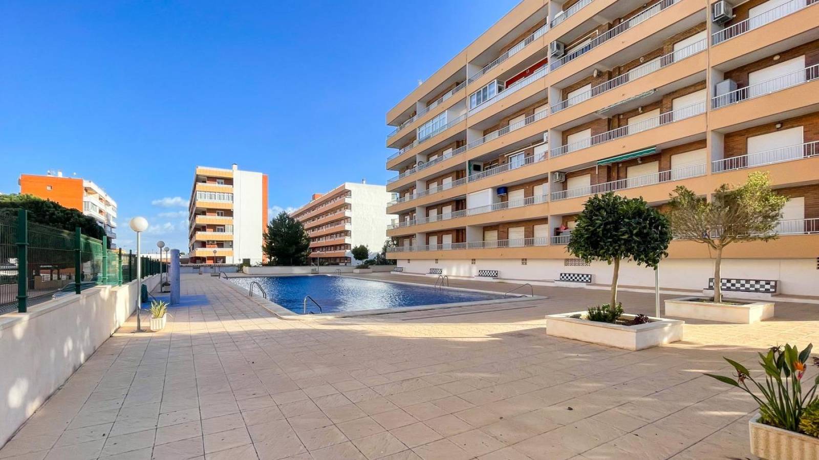 Wiederverkauf - Wohnung - Torrevieja - Punta Prima