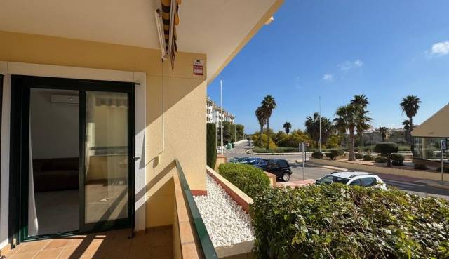 Wohnung - Wiederverkauf - Orihuela Costa - JOA-19494