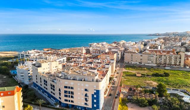 Wohnung - Wiederverkauf - Torrevieja - La Mata