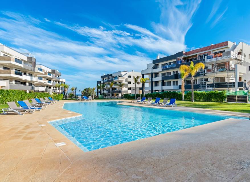 Wynajem długoterminowy - Apartament - Orihuela Costa - 