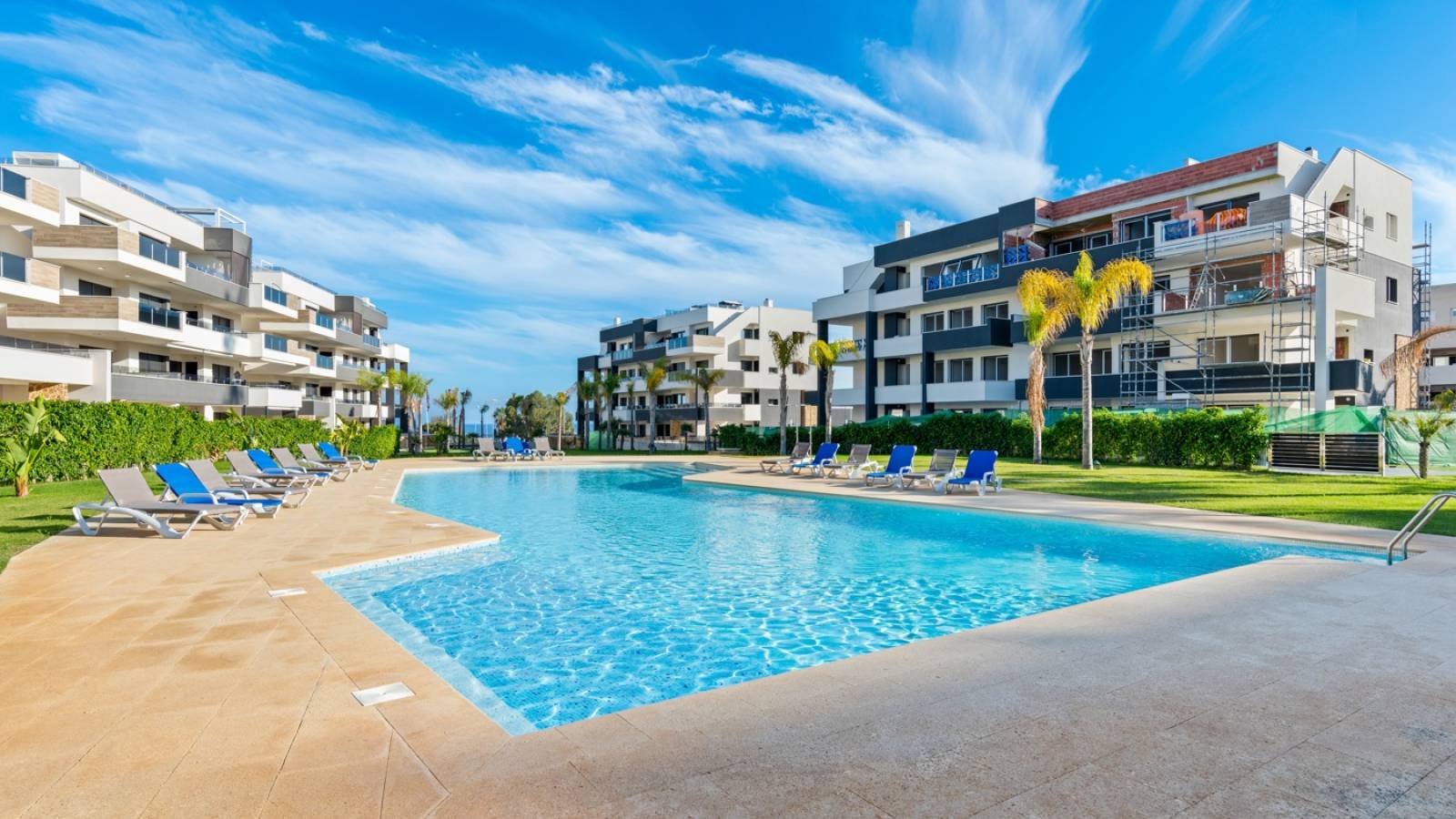 Wynajem długoterminowy - Apartament - Orihuela Costa - 