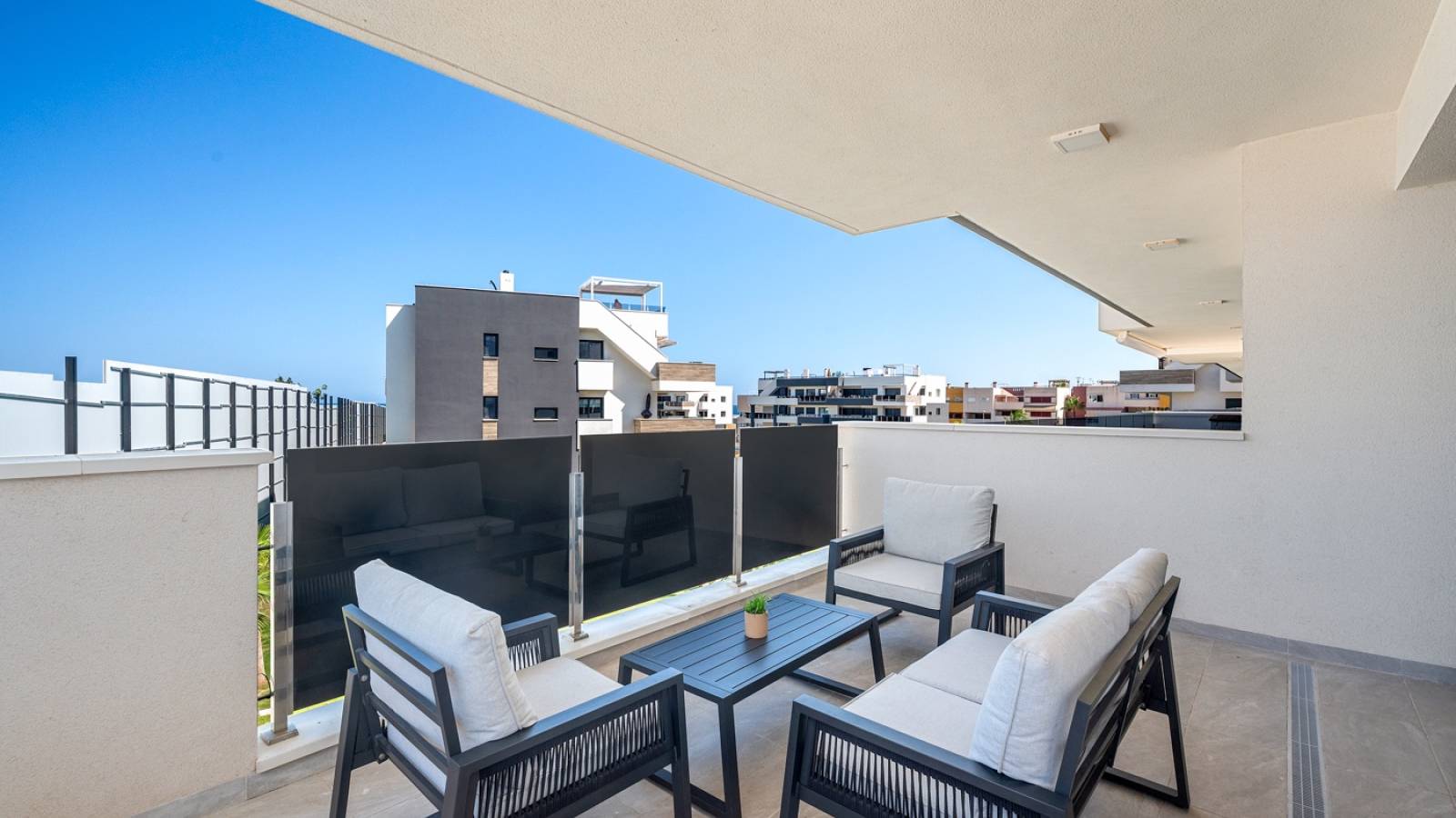 Wynajem długoterminowy - Apartament - Orihuela Costa - 