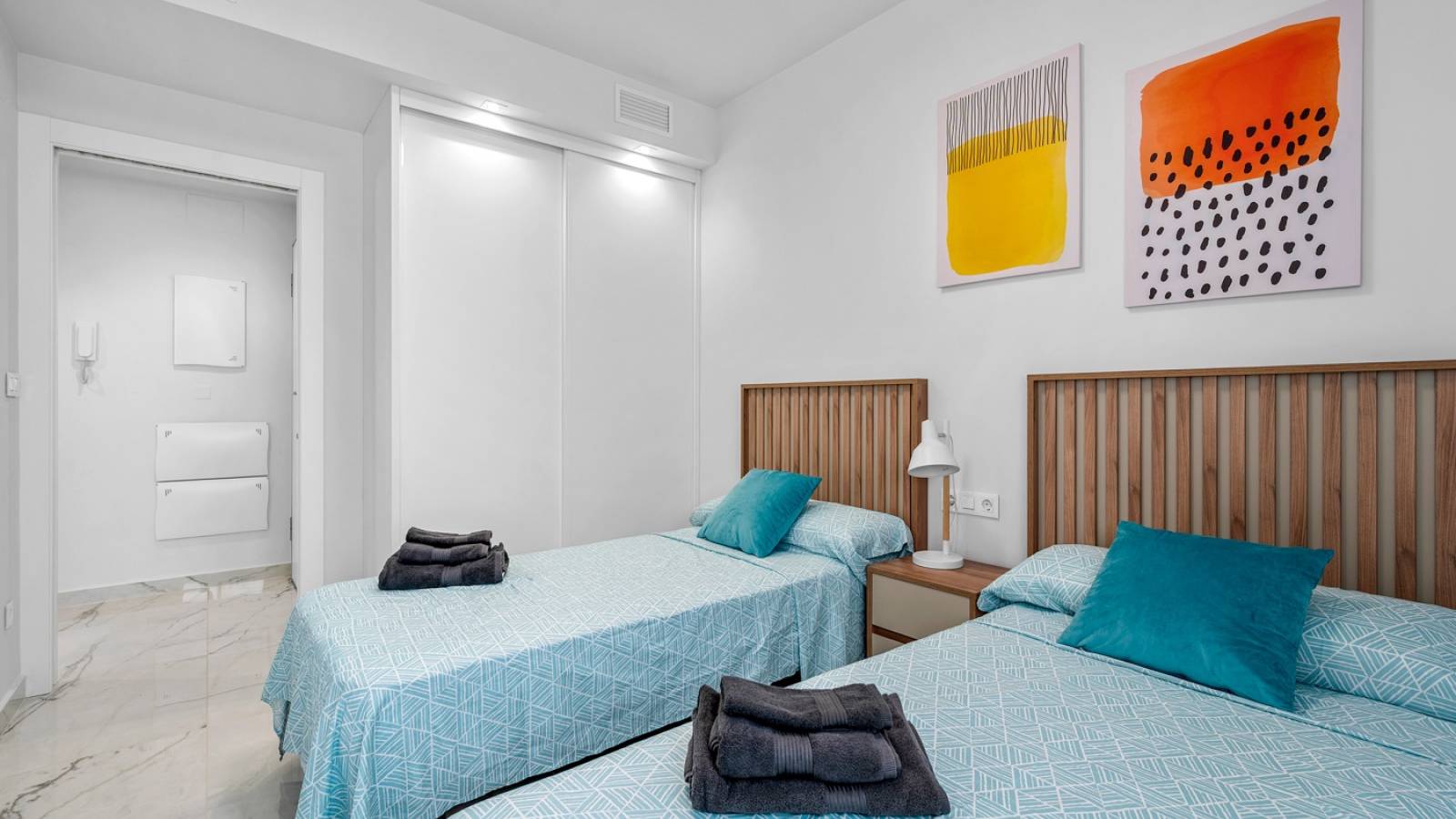 Wynajem długoterminowy - Apartament - Orihuela Costa - 