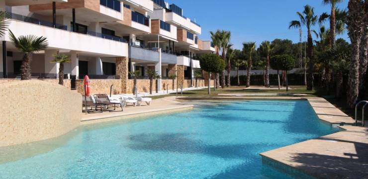 A SUPER SALE that you can't miss! This is the apartment for sale in Villamartin that will leave you speechless!